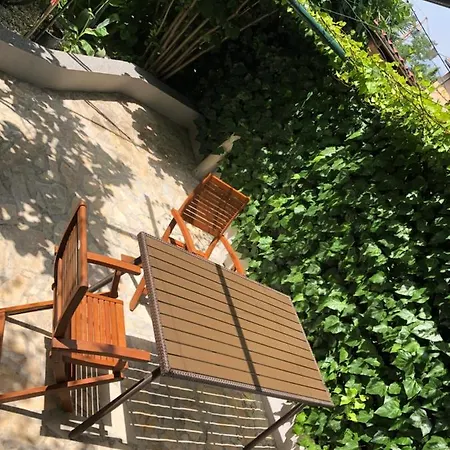 Giardino Apartman
